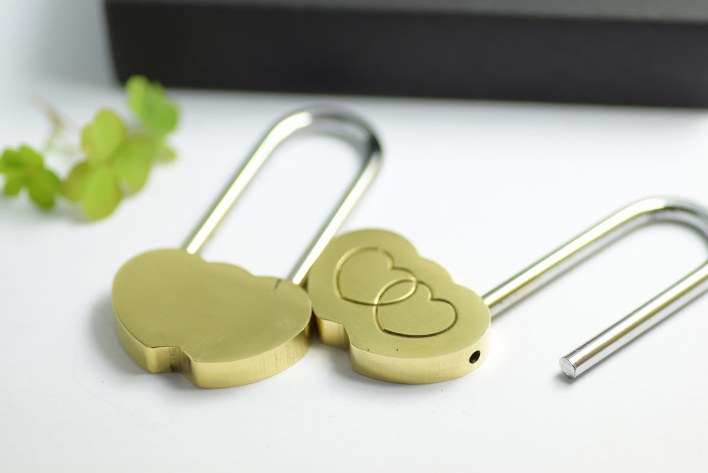 Gold Love Lock Heart Shaped Engraved perrsonalised keepsake